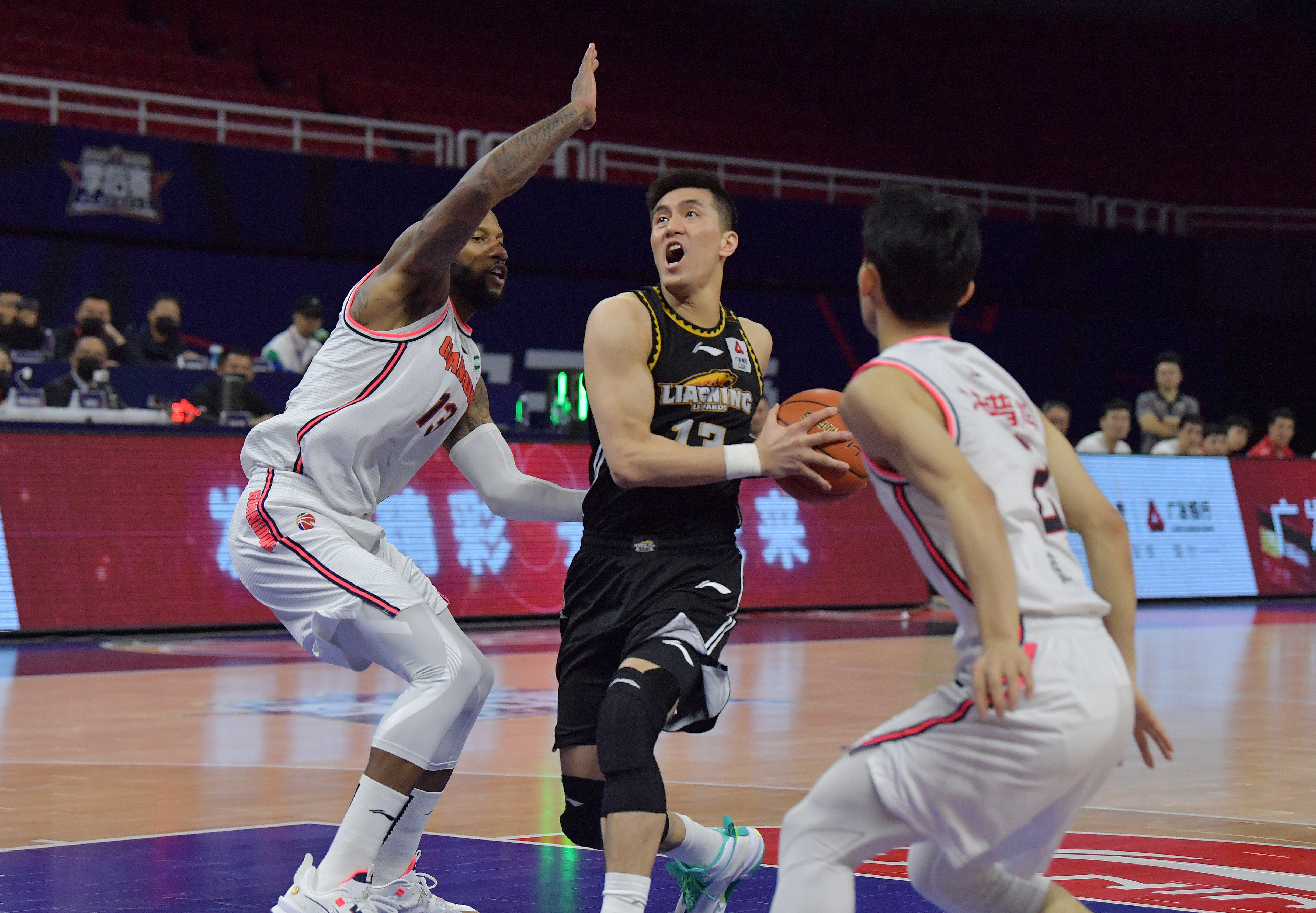 星空体育app下载-关于里程碑夜尼斯门线救险；CBA季后赛今晨刷纪录；引发热议；赛季目标并未改变的信息